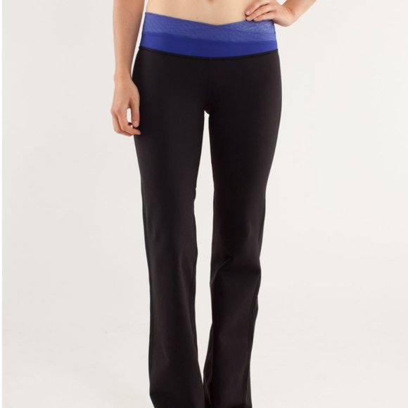 lululemon athletica Pants - Lululemon Astro Pant Black/Tonka Stripe Pigment Blue 8